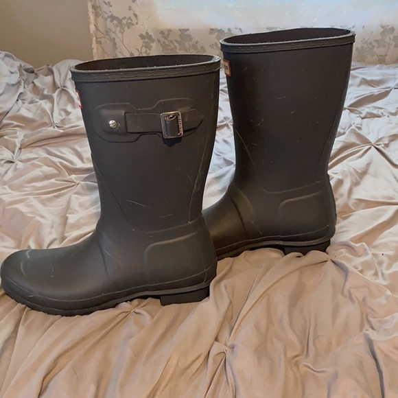 Grey Hunter Boots - Picture 3 of 3